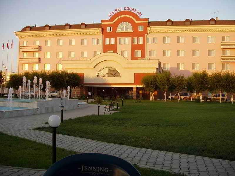 Atyrau Dastan Hotel Kültér fotó