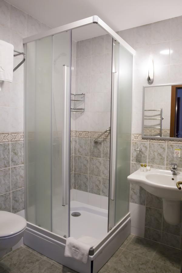 Atyrau Dastan Hotel Kültér fotó