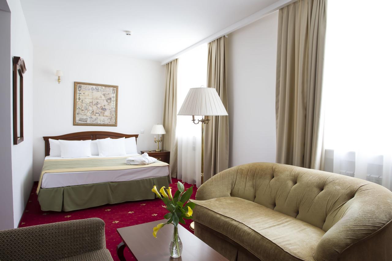Atyrau Dastan Hotel Kültér fotó