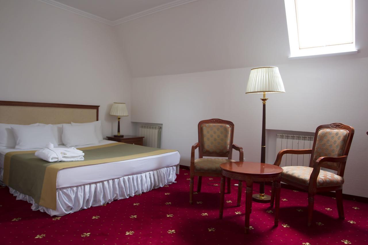 Atyrau Dastan Hotel Kültér fotó